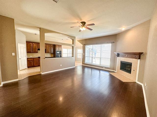 Photo - 1715 Nestledown Dr