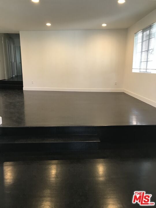 1843 S Beverly Glen Blvd Unidad 1/2