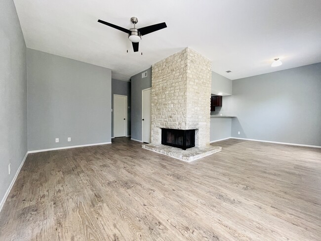 Photo - 15014 Spring Creek Townhome