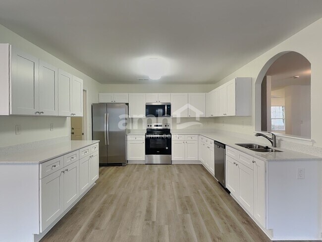 Photo - 146 Millen Dr