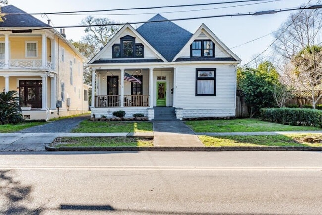 Photo - 57 N Ann St Unit ID1043547P