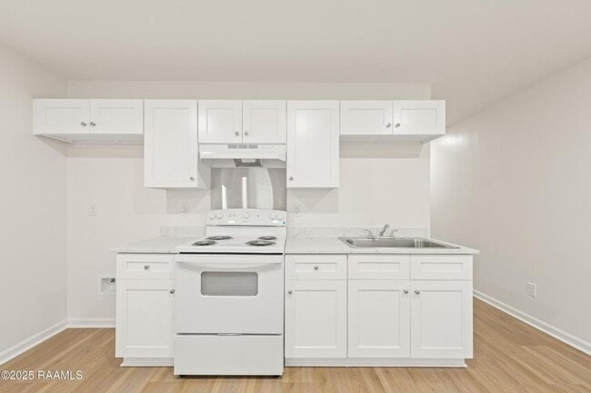 Photo - FOR RENT in LAFAYETTE!