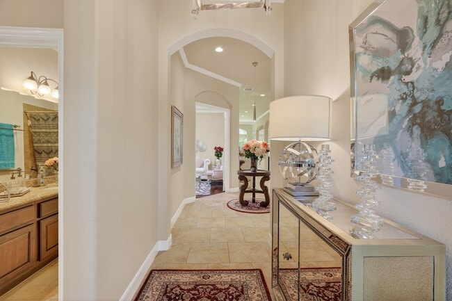 Building Photo - 55 S Victoriana Cir