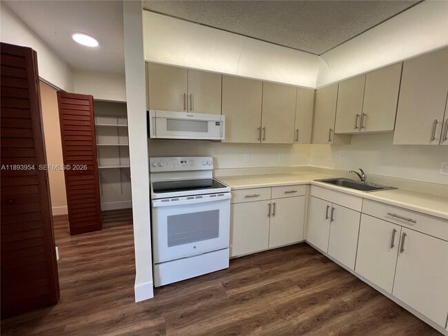 Photo - 21121 SW 85th Ave Unit 208