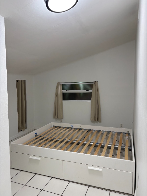 Photo - 3147 Mary St