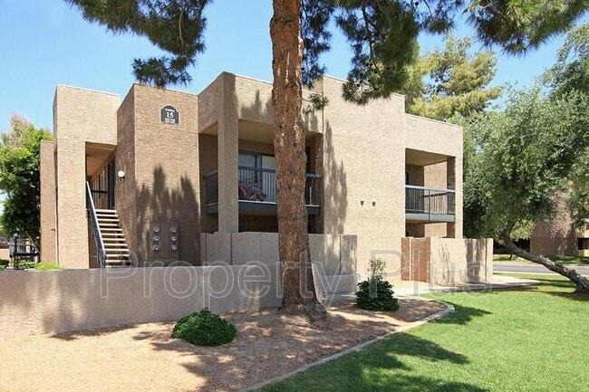 Building Photo - 3810 N Maryvale Pkwy Unit Apt 2098