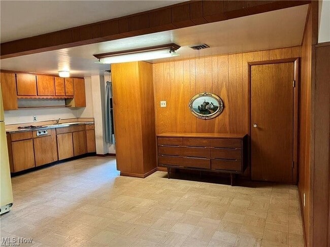 Building Photo - 8581 Fair Rd