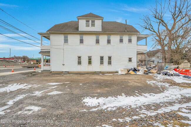 Photo - 8 Green Ridge St