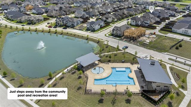 Photo - 632 Caprice Blf