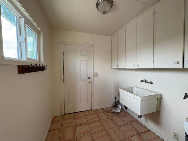 Photo - 3 Bed 2 Bath Home