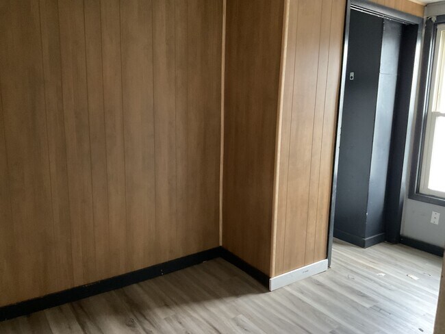 Photo - 3002 Garbett St