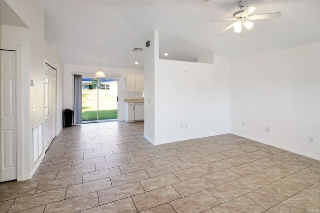 Photo - North Port Annual Home for Rent