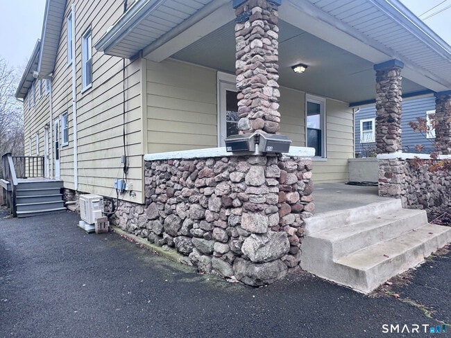 Photo - 85 Ivy St Unit B