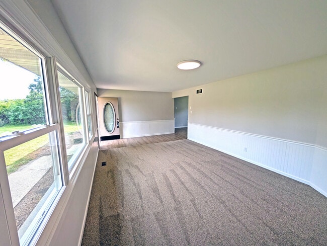 Photo - 23209 W Mound Rd