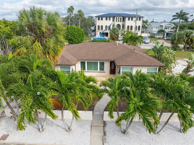 Photo - 907 Narcissus Ave