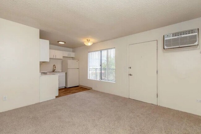 Photo - Prince Plaza Apartments