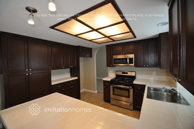 Photo - 307 Alameda Ct