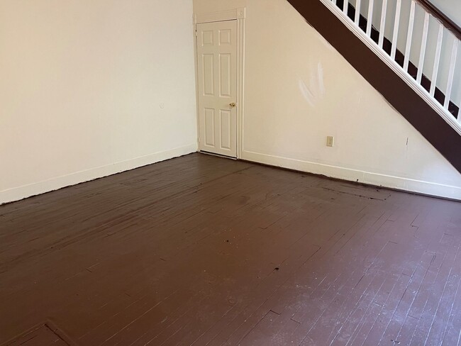 Photo - Alexander  37-39 Boone Unidad 39 Boone St.