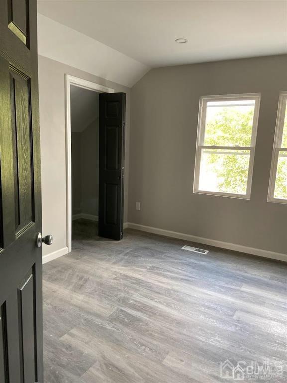 Photo - 690 State St