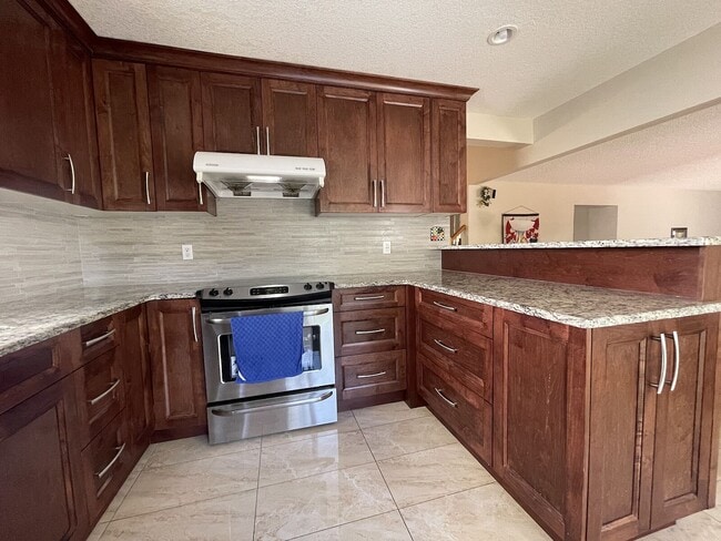 Photo - 388 Sunmills Dr SE