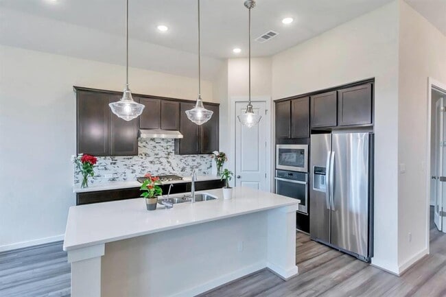 Photo - 2120 High Victory Rd