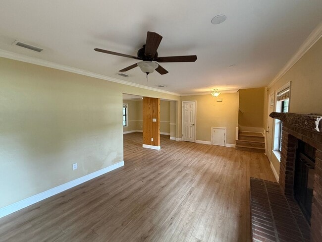 Photo - 2 Story Home in Heatherwood