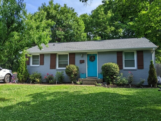 Building Photo - South Nashville Gem on HUGE Corner Lot w/ ... Rental