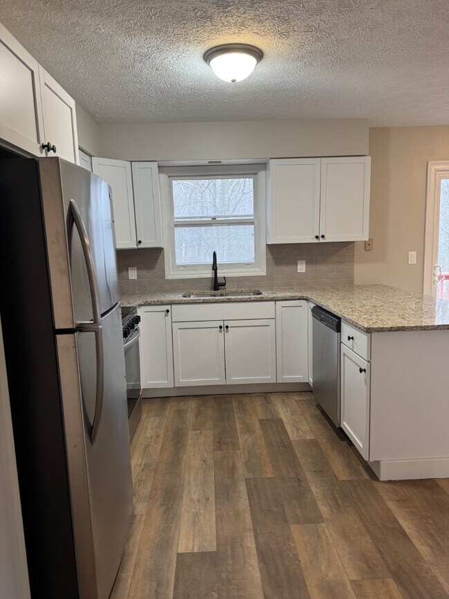 Photo - 3584 Park Lane