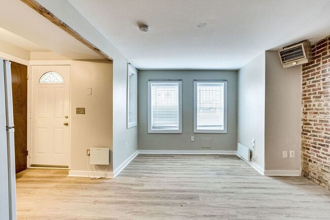 Photo - 446 S St NW Apartment Unit B