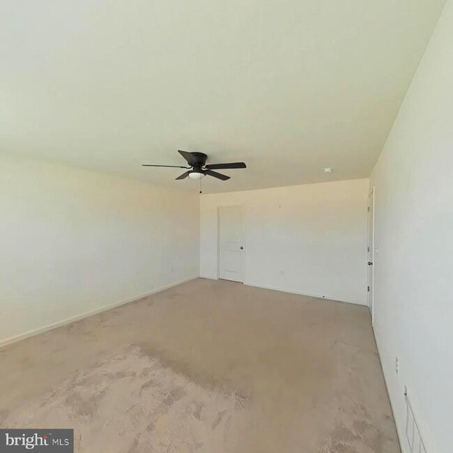Photo - 1445 Carrick Ct