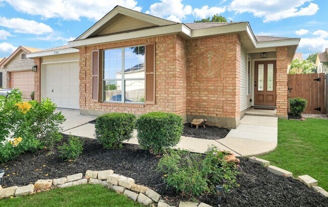 Photo - 7142 Lynn Lake Dr