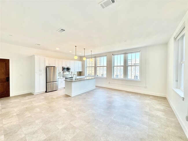 Photo - 2102 Mechanic St Unidad 301