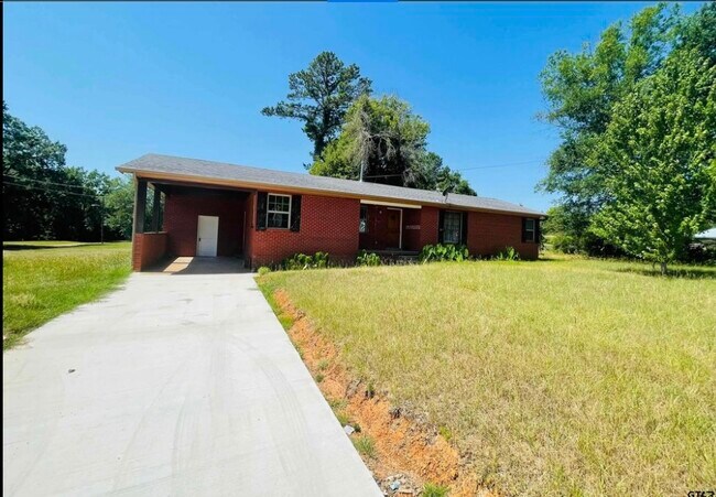 Photo - 1107 Devereaux St