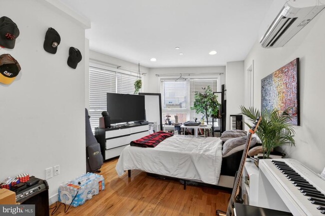 Photo - 1241 S 28th St