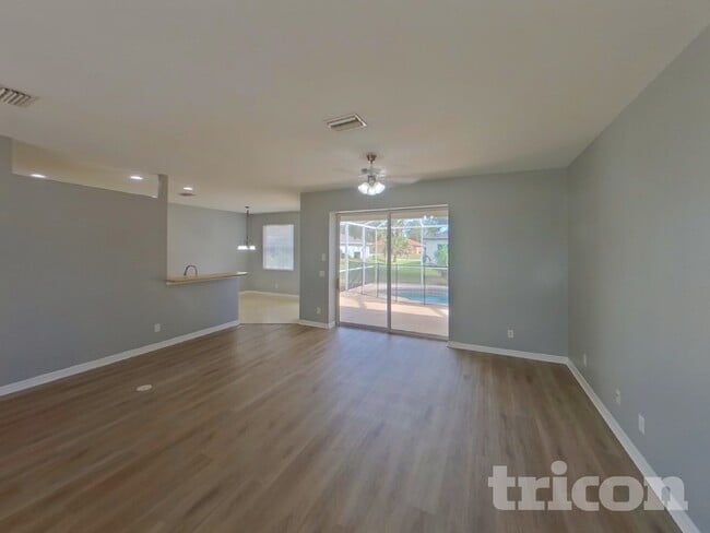 Photo - 4098 Twinbush Terrace