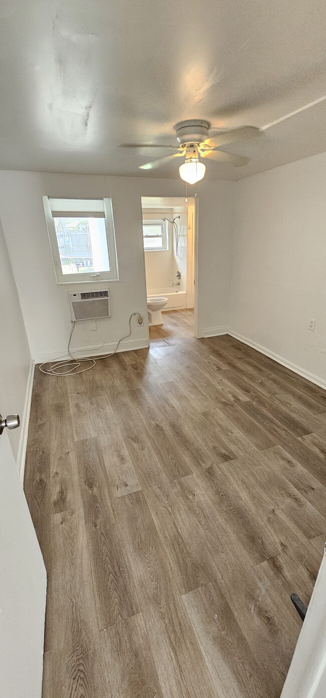 Photo - 1820 Roosevelt St