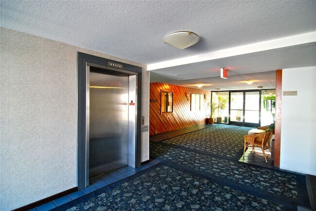 Fairmont Apartments