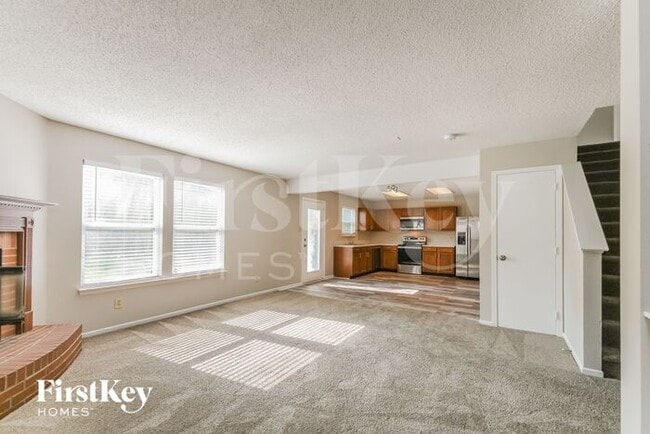 Photo - 11815 Buck Creek Cir