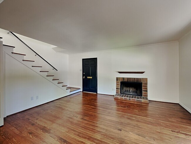 Photo - 6442 Bordeaux Ave