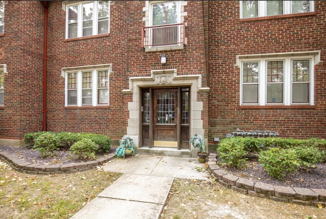 Photo - 7234 Amherst Ave Unit 2E