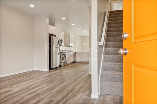 Photo - 1682 SW Salmon Ave