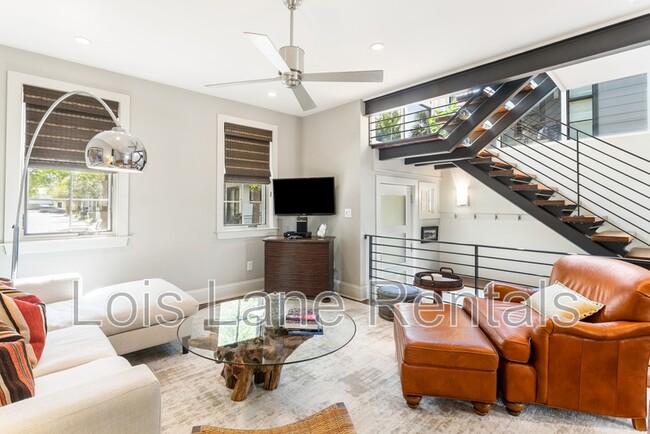 Photo - 19 Brewster Ct