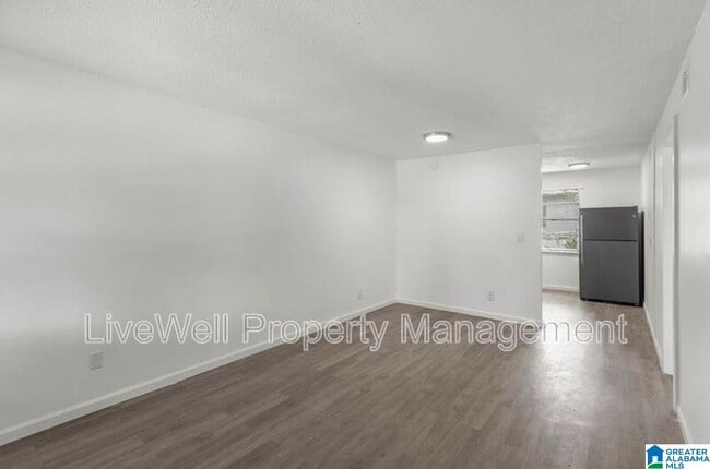 Photo - 2608 20th Ave N