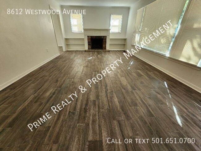 Photo - 8612 Westwood Ave