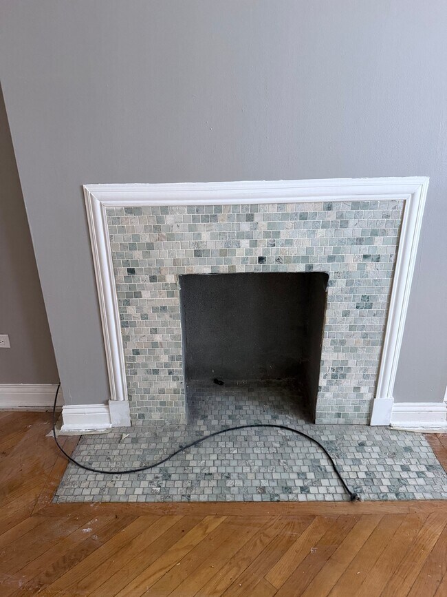 Photo - 6409 S Rhodes Ave Unit 2
