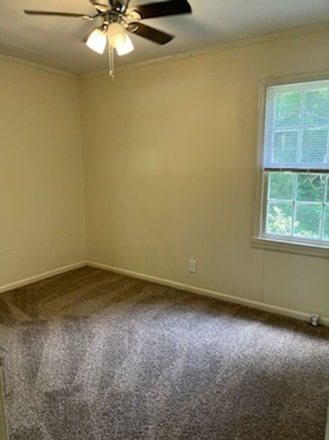 Photo - 3908 N Linden Dr