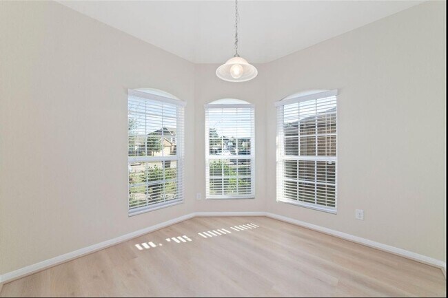 Photo - 15011 Calico Heights Ln