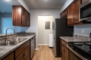 2BR, 2BA - 1092SF