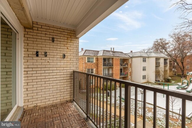 Photo - 882 College Pkwy Unidad 882-30