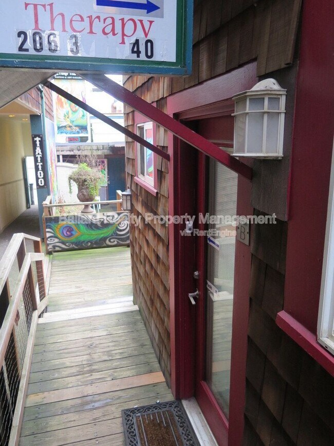 Photo - 469 N 36th St Unidad B